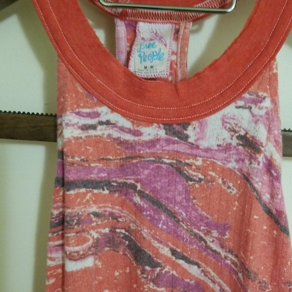 Top - Picture 4 of 4